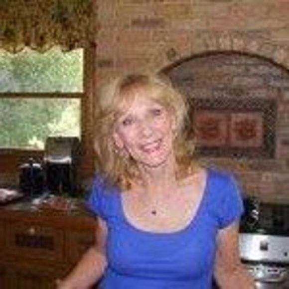 Meet your Posher, Joyce - Picture 1 of 1